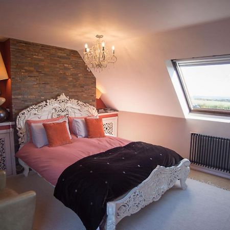 Birdsong Cottage Bed And Breakfast 챗힐 외부 사진